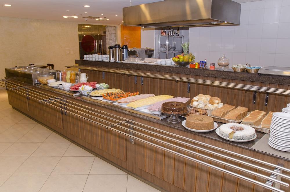 Express Vieiralves Hotel Manaus Exterior photo