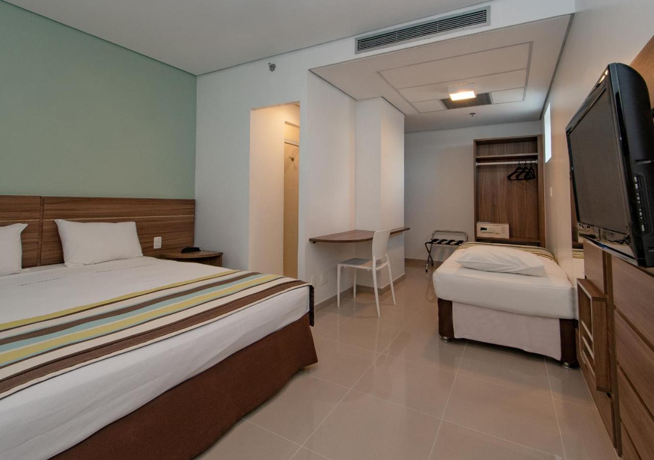 Express Vieiralves Hotel Manaus Exterior photo
